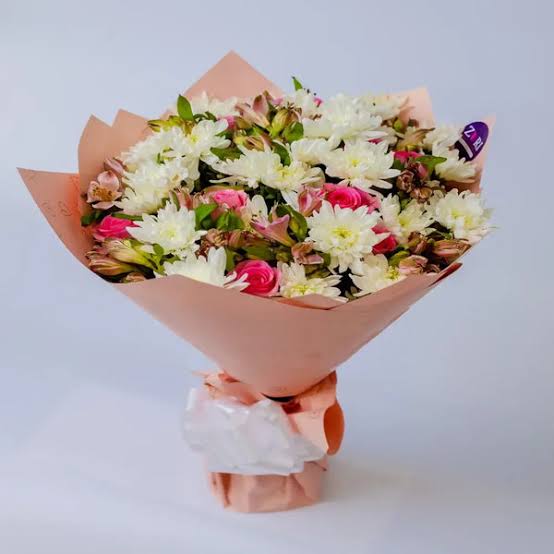Weekly Flower Delight